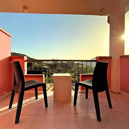 Apartman Casa Ambra - Con Vista, Giardino E Bbq *